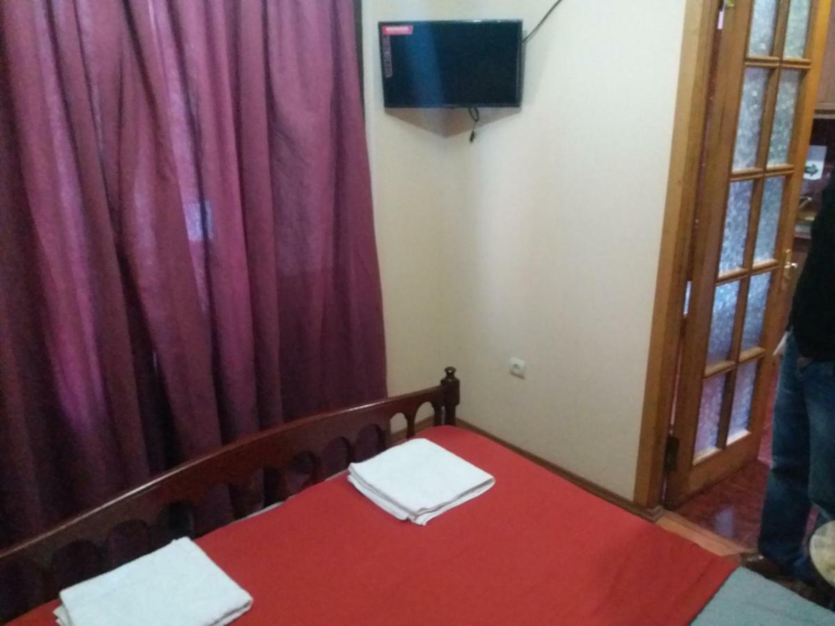 Intercity Hostel Batumi Exterior photo